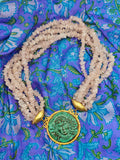 Collana quarzo rosa, moneda antica medusa scenografica vintage