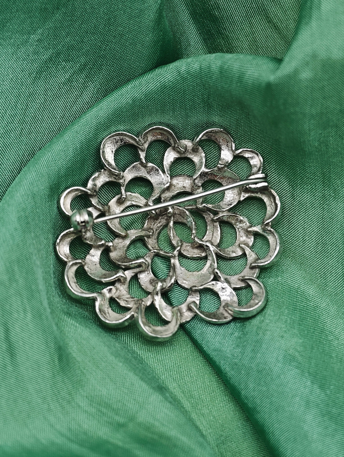 Spilla floreale smalti blu argento vintage Italia
