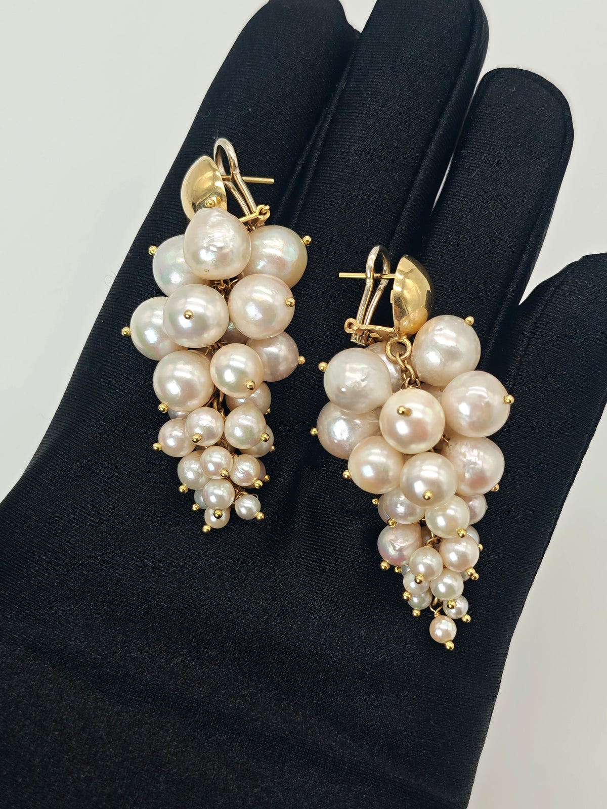 Orecchini perle Akoya oro giallo 18 KT grappolo d'uva vintage pendenti
