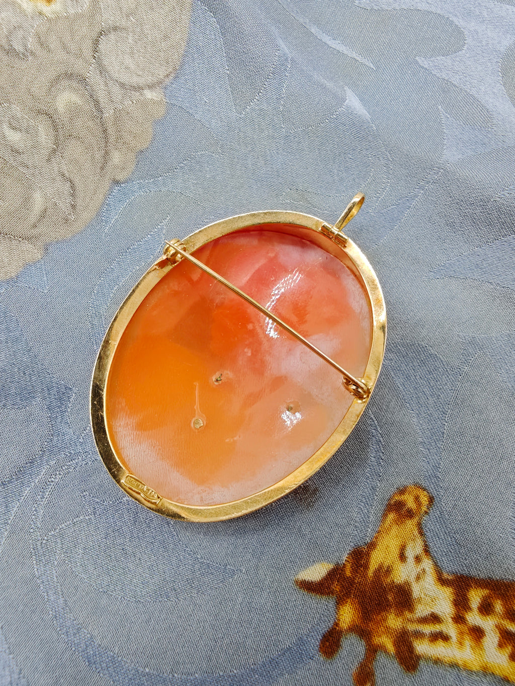 Spilla pendente cameo italiano oro giallo 18 KT rubini