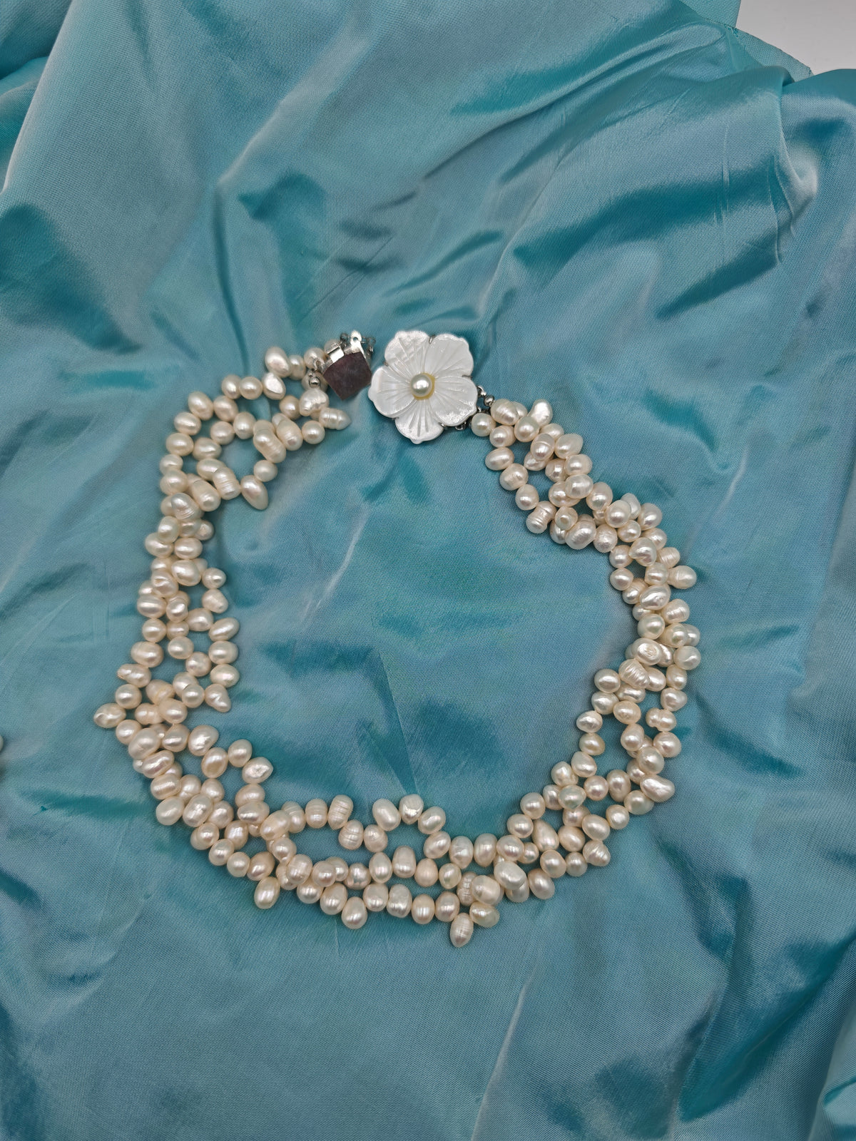 Parure vintage perle coltivate acqua dolce collana e bracciale fiore madreperla acciaio